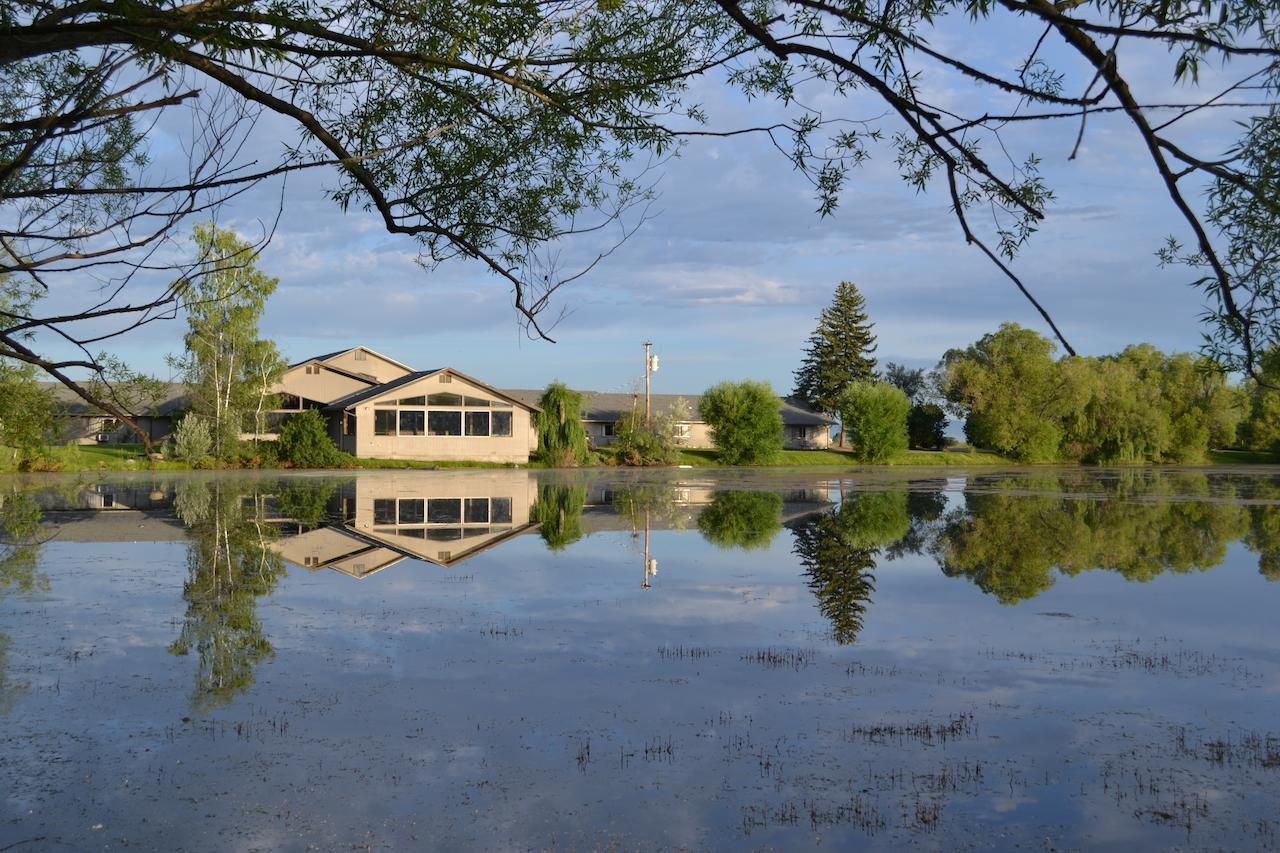 Ninepipes Lodge Polson Exterior foto
